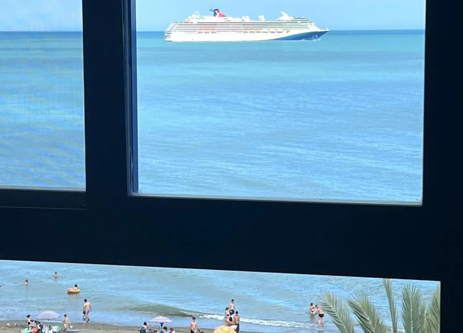 Alma Malaguena -Frente Al Mar Apartment Malaga