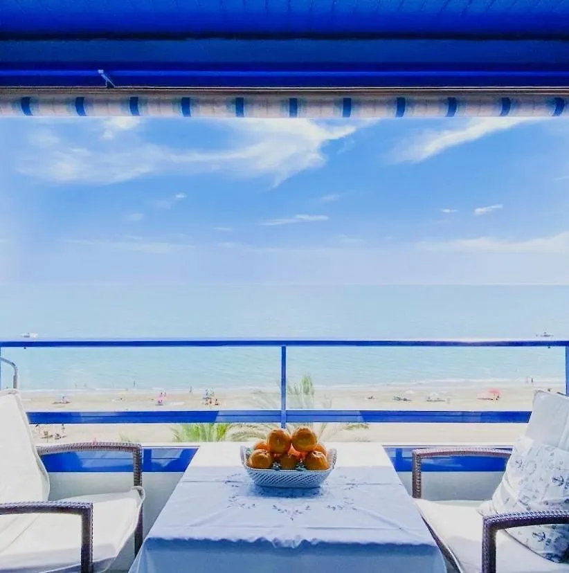 Alma Malaguena -Frente Al Mar Apartment Malaga 0*,  Spain